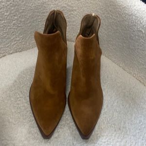 Vince Camuto Cognac suede women’s booties size 10